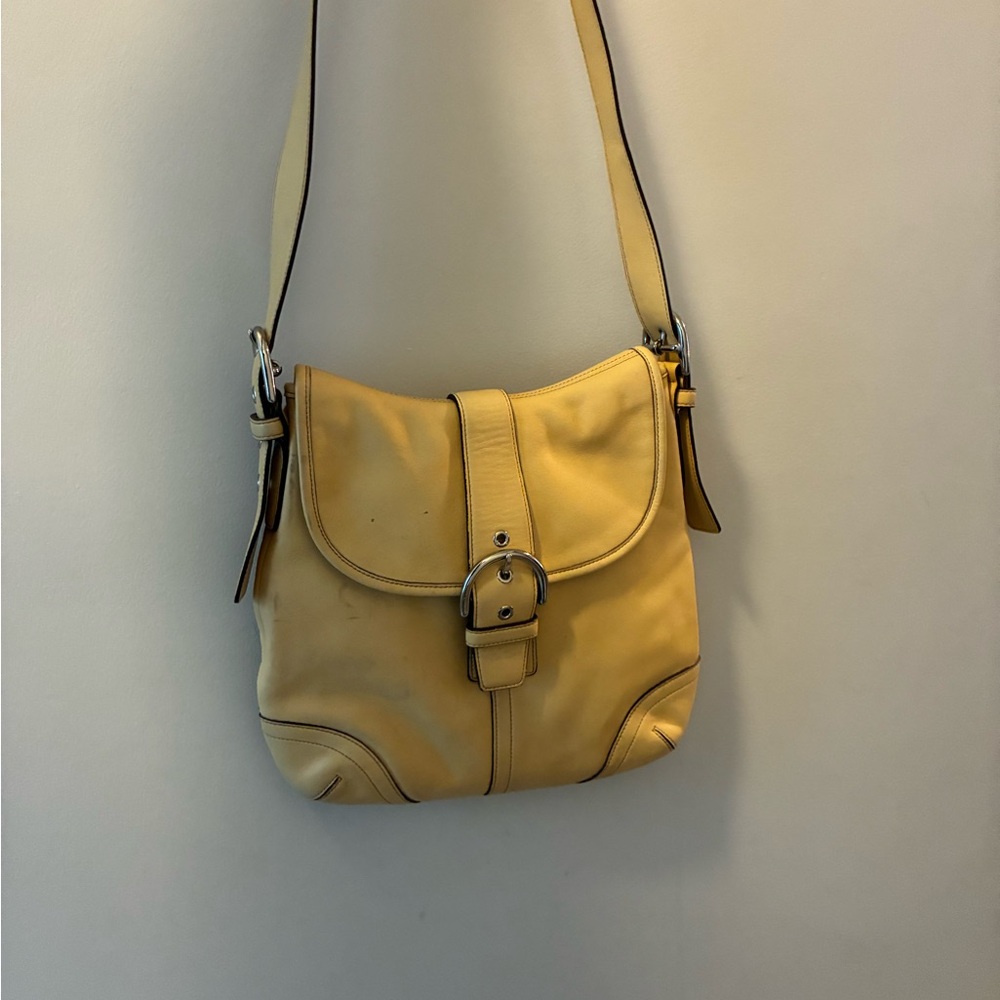 Vintage Coach Y2K Leather Shoulder Bag